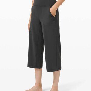 Align Wide Leg Crop 23"